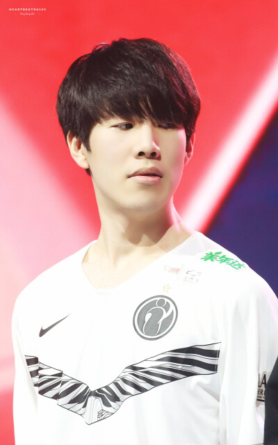 knight ：想在这次大赛中遇到Faker，想为复仇去年的世界赛之仇