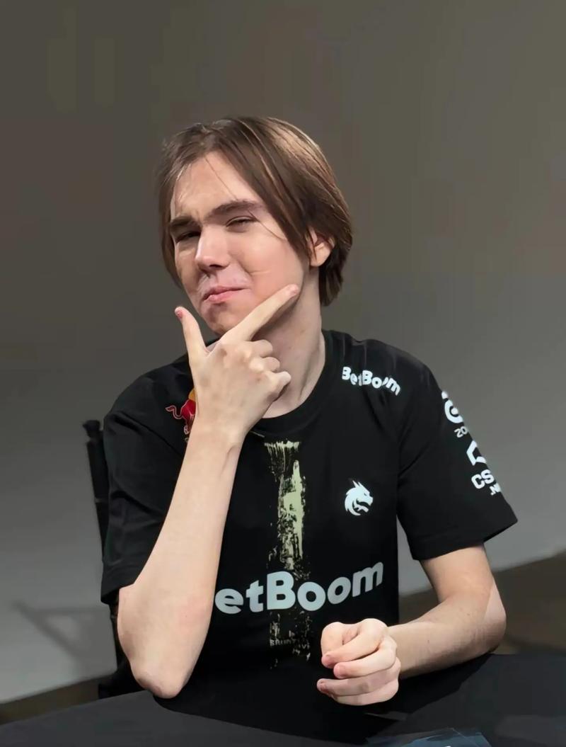 LPL夏季赛W6D7：Sheer首发对位Ale，LNG再次交手TES